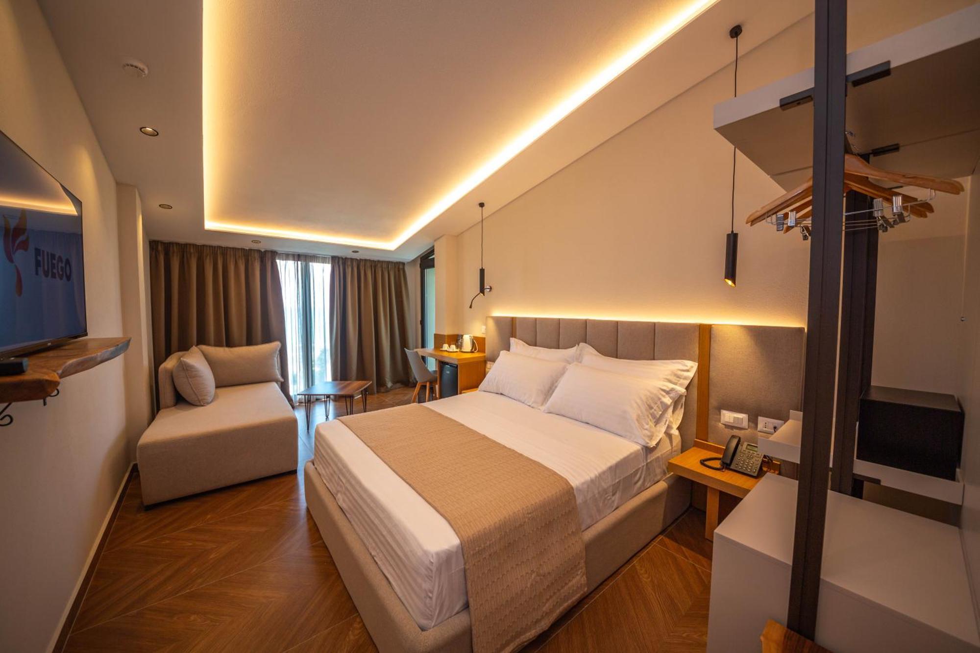Emara Boutique Hotel Kavaje Exteriér fotografie