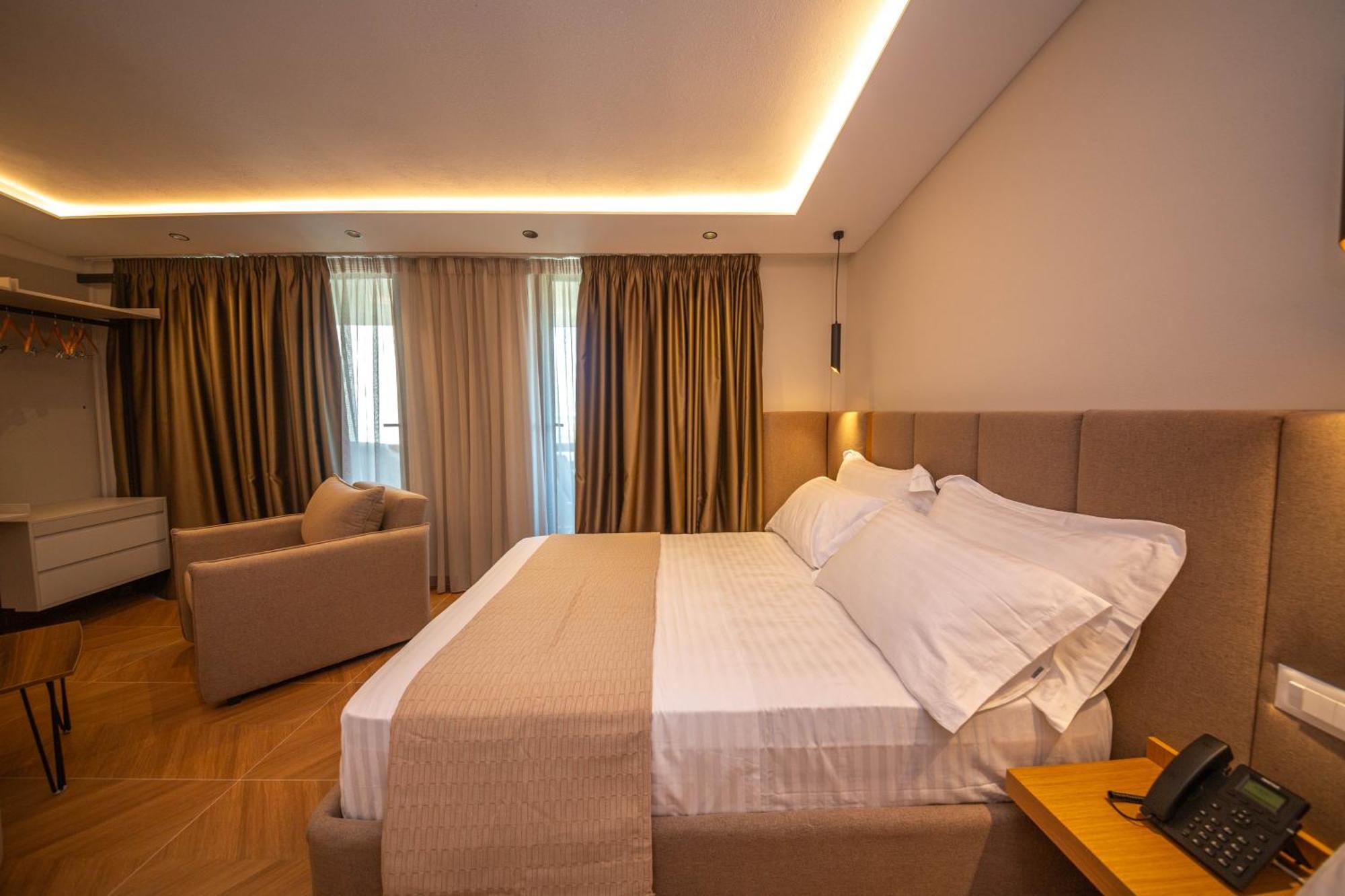Emara Boutique Hotel Kavaje Pokoj fotografie